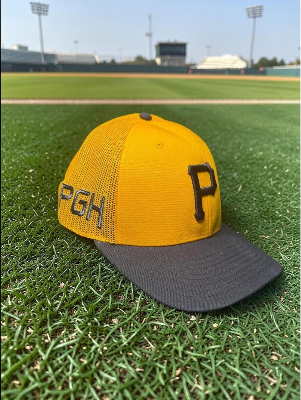Pittsburgh Pirates PGH City Connect '47 Brand Mesh Snapback Trucker
